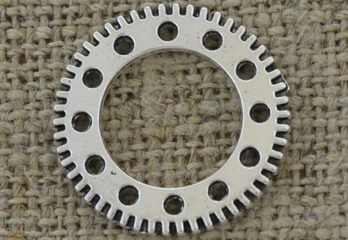 [312201] Element ozdobny steampunk tryb w kolorze srebrnym 25mm