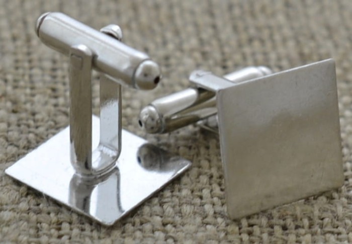 [31719] Bazy spinek do mankietów srebro kwadratowe 15mm