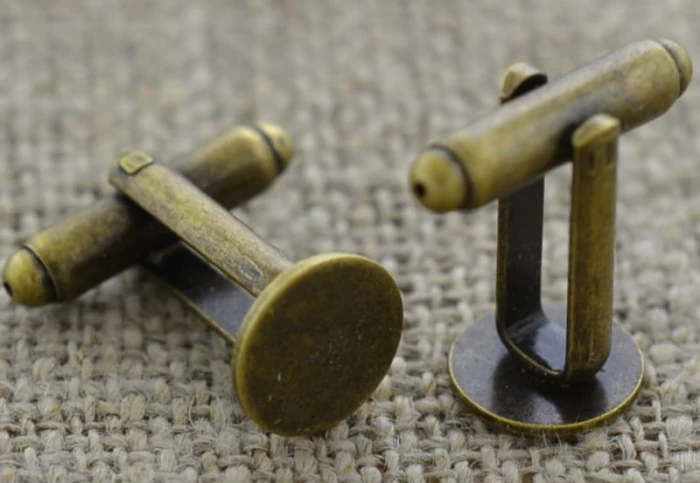 [11705] Bazy spinek do mankietów brąz z tarczą 10mm