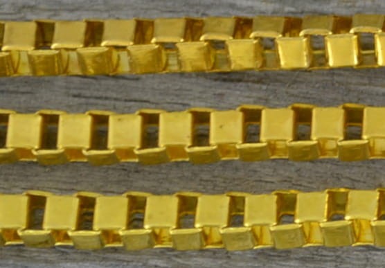 21120 Łańcuszek szachownica 3*3mm w kolorze złotym 50cm