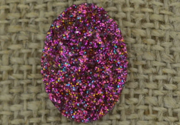 [04651] Kaboszon brokatowy druzy różowy 18*13mm
