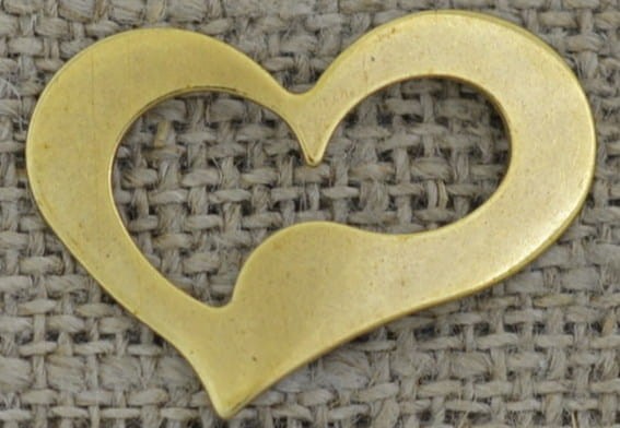 21274 Element ozdobny łącznik obwódka serca w kolorze złotym