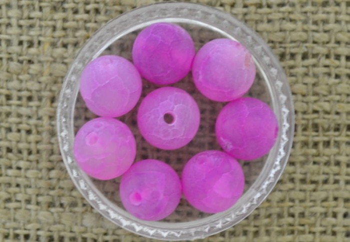 [240237] Kamień naturalny agat 8mm w kolorze fuksji
