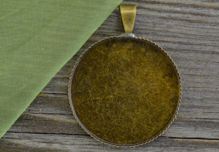 [10102b] Baza medalionu kolor brąz na kaboszon 25mm II.gat