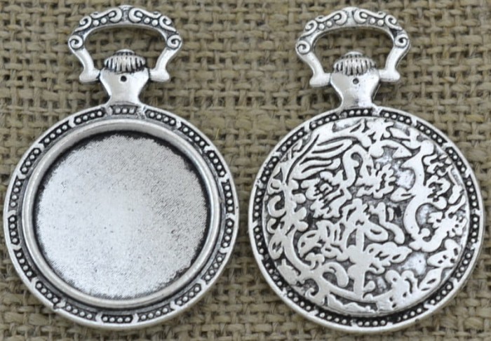 30198 Ozdobna baza medalionu w kolorze srebrnym na kaboszon 20mm