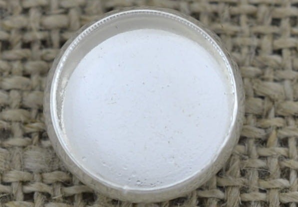 [11905] Baza guzika na kaboszon 12mm w kolorze srebrnym