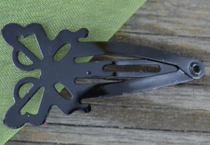 30501 Spinka do włosów z motylkiem w kolorze czarnym 3szt