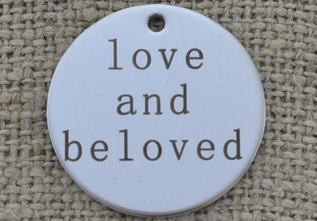 Zawieszka moneta "love and beloved" stal nierdzewna