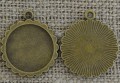 101189 Ozdobna baza medalionu w kolorze brązu na kaboszon 20mm 