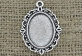 30197 Ozdobna baza medalionu w kolorze srebrnym na kaboszon 18*13mm
