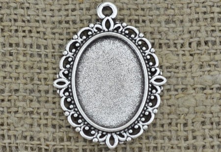 [30197] Baza medalionu na kaboszon 18*13mm