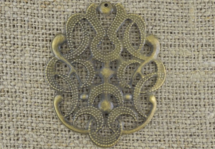 [10887] Zawieszka duża ażurowa owalna w kolorze brązu