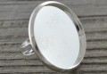 50340 Klasyczna baza pierścionka w kolorze srebra na kaboszon 27mm 