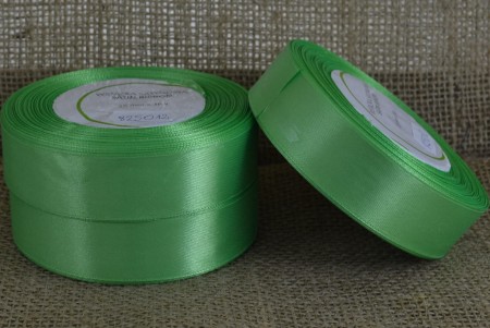 [825012] Wstążka satynowa 25mm 32mb seledynowa