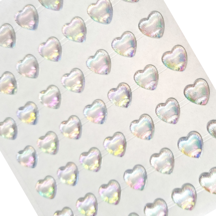 [553110] Kryształki opalizujące serduszka transparentne 119 sztuk