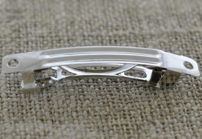 50517 Klasyczna spinka do włosów w kolorze srebrnym 50mm