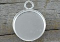30158 Klasyczna baza medalionu w kolorze srebra na kaboszon 16mm
