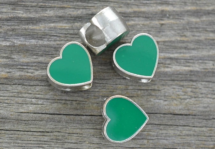 31283 Koralik modułowy emaliowany serce zielone