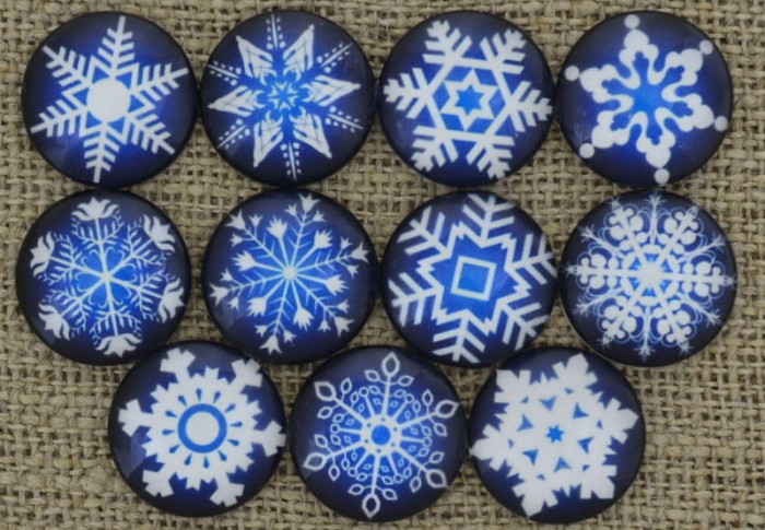 [ś07385] Kaboszon szklany z obrazkiem 20mm płatek śniegu mix wzorów granatowy