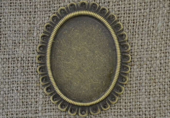 Baza medalionu brąz na kaboszon 40x30mm