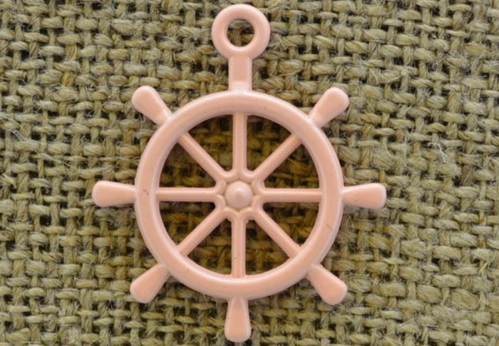 -0740 Zawieszka mała ster w kolorze morelowym