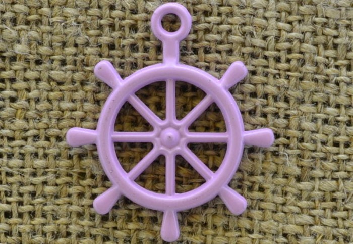 -0743 Zawieszka mała ster w kolorze lawendowym