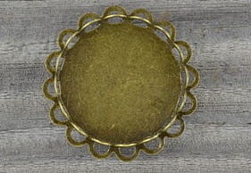 10215 Ozdobna baza broszki w kolorze brązu na kaboszon 25mm