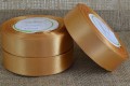 {825021} Wstążka satynowa 25mm 32mb ciemnozłota