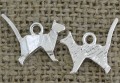 [307449] Zawieszka mała kot origami w kolorze srebrnym