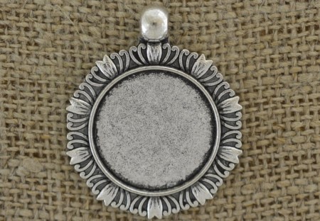 [301137] Baza medalionu srebrna na kaboszon 20mm
