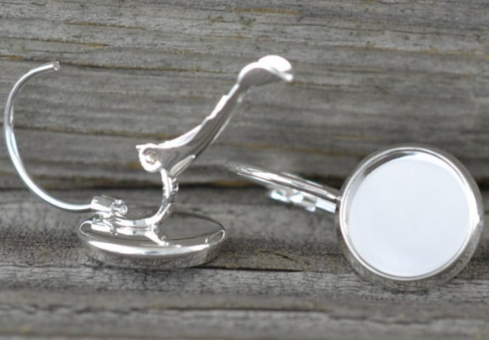 40422 Baza kolczyka na biglu angielskim na kaboszon 10mm