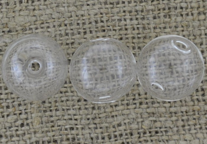 614109 Forma szklana koralik 16mm z otworami 3mm