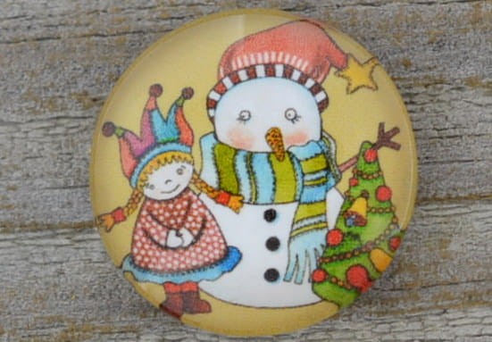 ś07188 Kaboszon z żywicy z obrazkiem 20mm bałwanka