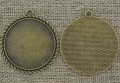 101192 Ozdobna baza medalionu w kolorze brązu na kaboszon 35mm