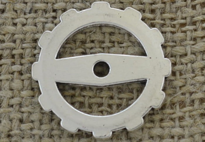 [312202] Element ozdobny steampunk tryb w kolorze srebrnym 20mm