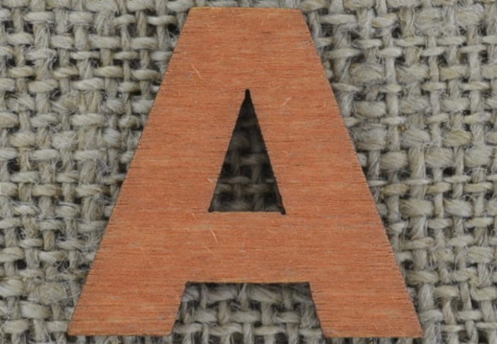 [873136] Element ozdobny literka drewniana "A" 5szt