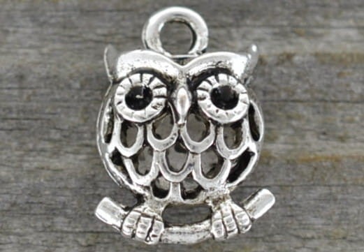  307340 Zawieszka mała sowa trójwymiarowa w kolorze srebra