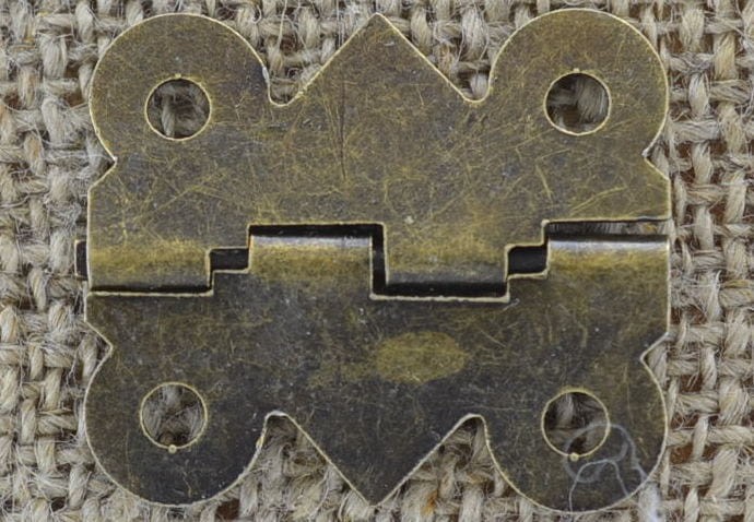 k0701 Zawiasy w kolorze brązowym 25*21mm