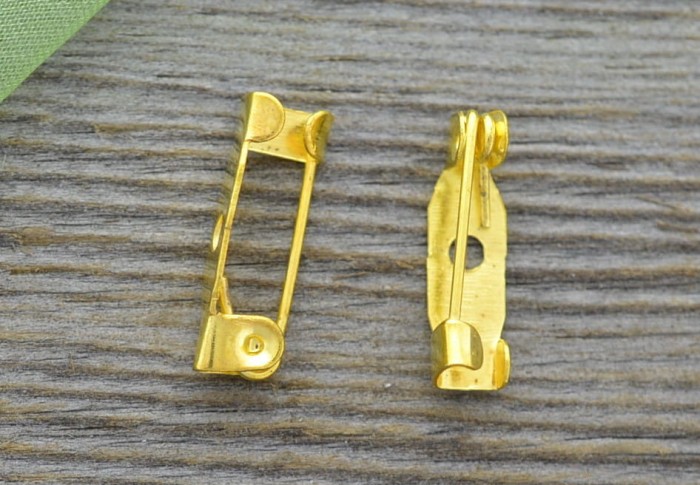 20201 Agrafka klasyczna 15mm w kolorze złota