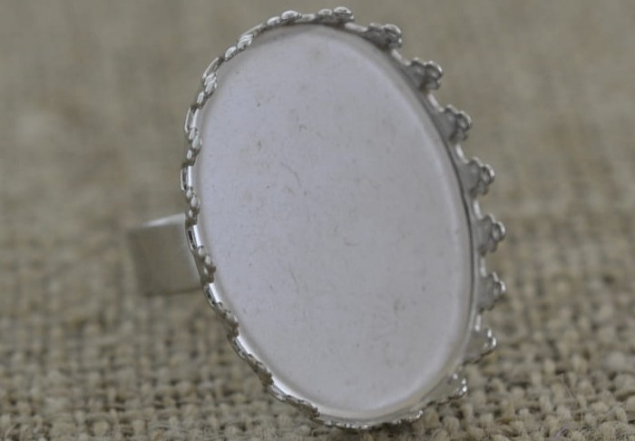 [50346] Ozdobna baza pierścionka w kolorze brązu na kaboszon 25*18mm