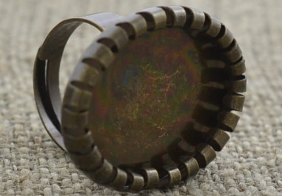 [10305] Ozdobna baza pierścionka w kolorze brązu na kaboszon 25*18mm