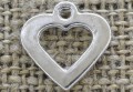 307261 Zawieszka mała obwódka serca w kolorze srebrnym 2szt