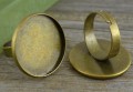 10322 Klasyczna baza pierścionka w kolorze brązu na kaboszon 23mm