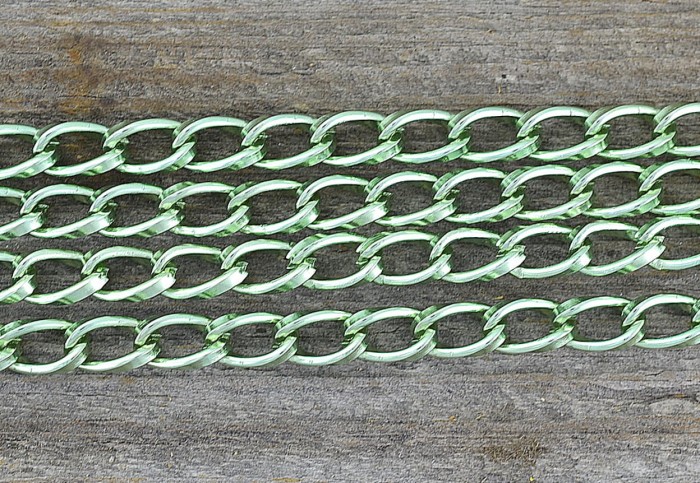 11007 Łańcuszek ozdobny pancerka 9*5mm zielony 50cm 