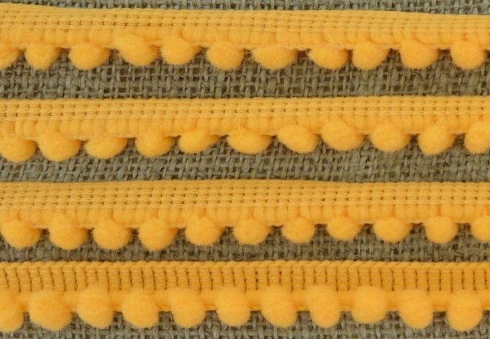  [05517] Taśma do obszywania borta z pomponami 10mm pomarańczowa