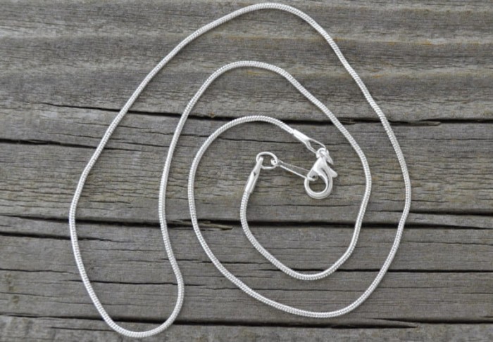 15125 Baza naszyjnika łańcuszek snake w kolorze srebra