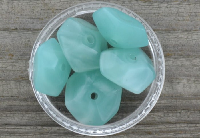  702465 Koralik akrylowy imitacje kamieni naturalnych 13*13mm błękitny