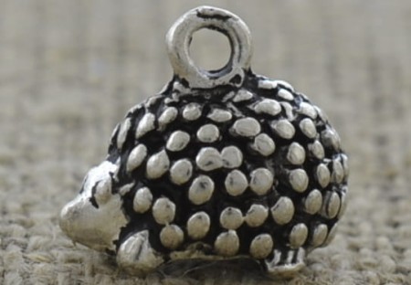 [307536] Zawieszka trójwymiarowa jeż kolor srebra