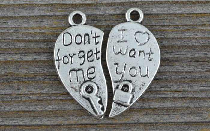 30770 Zawieszka mała serce dont forget me w kolorze srebra