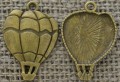 107289 Zawieszka mała balon w kolorze brązu